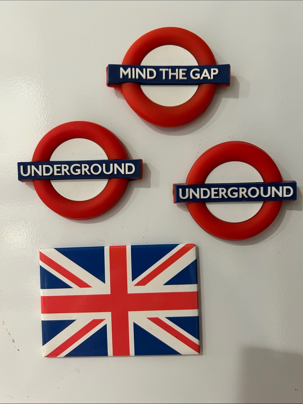 Union Jack refrigerator magnets Vintage “Mind The Gap” fridge magnets UK magnets